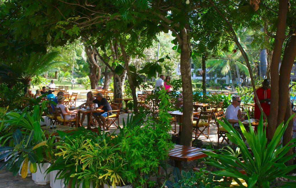 דיאני ביץ' Papillon Lagoon Reef Hotel מראה חיצוני תמונה